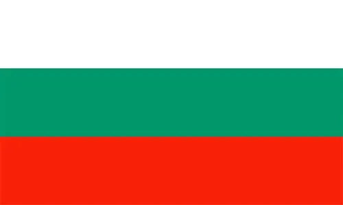 Приема играчи от България